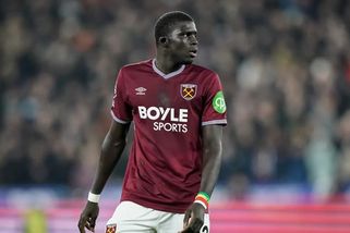 Miliardový přestup bývalého Slávisty. Diouf mění klub, miliony potečou i do Edenu